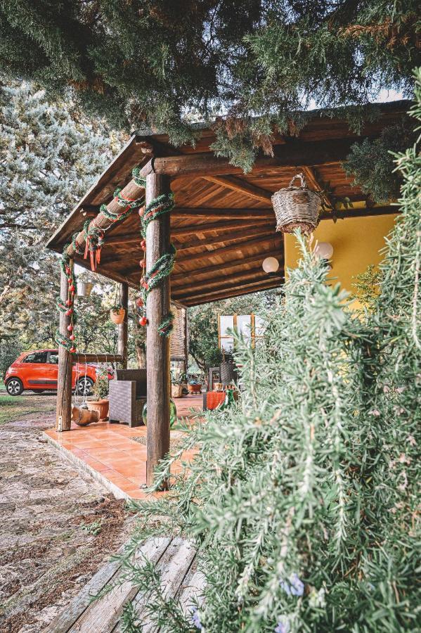 Villa Residenza.Km2 Mesagne Esterno foto